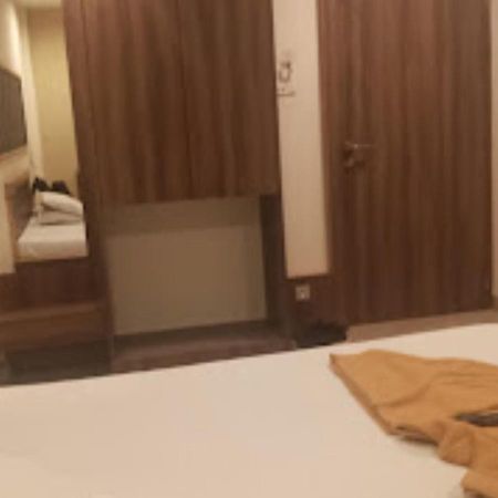 Hotel Jaltarang Kalmath Kankavali Eksteriør billede